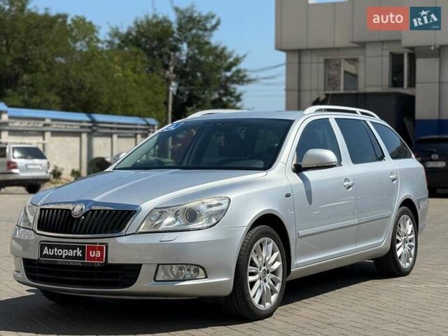 Серый Шкода Октавия, объемом двигателя 1.8 л и пробегом 239 тыс. км за 8690 $, фото 1 на Automoto.ua