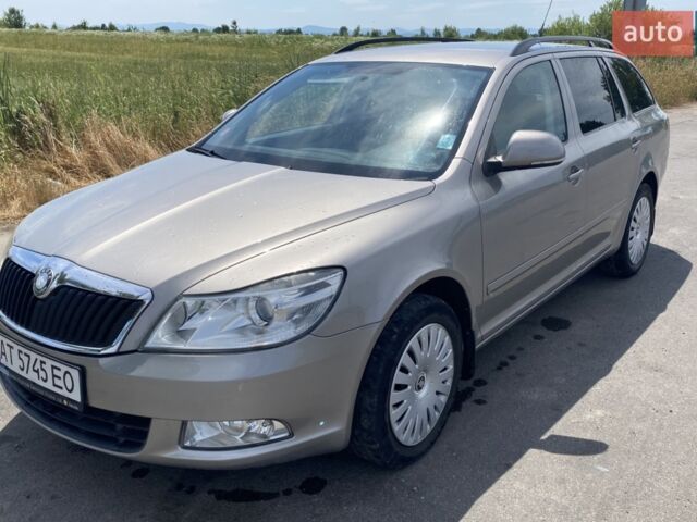 Серый Шкода Октавия, объемом двигателя 1.6 л и пробегом 270 тыс. км за 7500 $, фото 1 на Automoto.ua