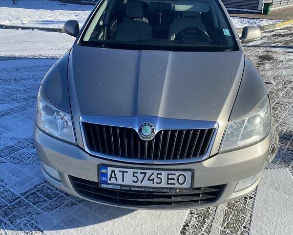 Серый Шкода Октавия, объемом двигателя 1.6 л и пробегом 1 тыс. км за 7500 $, фото 1 на Automoto.ua