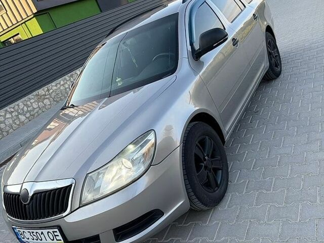 Сірий Шкода Октавія, об'ємом двигуна 1.9 л та пробігом 331 тис. км за 5950 $, фото 1 на Automoto.ua