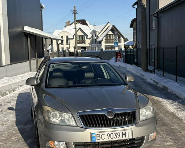 Серый Шкода Октавия, объемом двигателя 1.6 л и пробегом 347 тыс. км за 7400 $, фото 1 на Automoto.ua