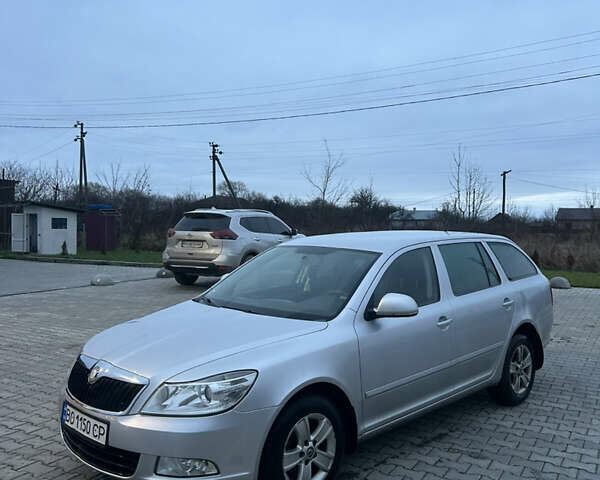 Сірий Шкода Октавія, об'ємом двигуна 1.6 л та пробігом 295 тис. км за 7100 $, фото 1 на Automoto.ua