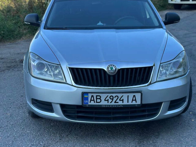 Сірий Шкода Октавія, об'ємом двигуна 1.6 л та пробігом 298 тис. км за 6600 $, фото 1 на Automoto.ua
