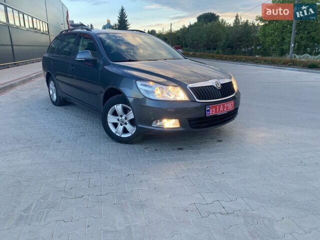 Серый Шкода Октавия, объемом двигателя 1.6 л и пробегом 234 тыс. км за 7499 $, фото 1 на Automoto.ua