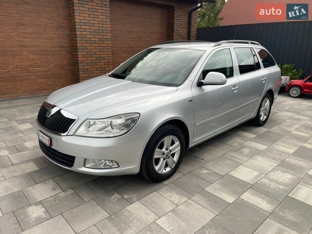 Серый Шкода Октавия, объемом двигателя 1.8 л и пробегом 199 тыс. км за 6800 $, фото 1 на Automoto.ua