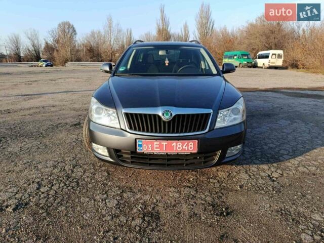 Серый Шкода Октавия, объемом двигателя 1.4 л и пробегом 189 тыс. км за 7600 $, фото 1 на Automoto.ua