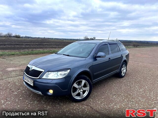 Сірий Шкода Октавія, об'ємом двигуна 2 л та пробігом 280 тис. км за 8200 $, фото 1 на Automoto.ua