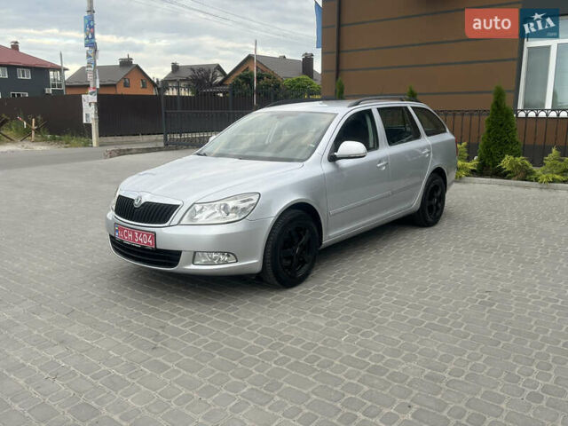 Серый Шкода Октавия, объемом двигателя 1.6 л и пробегом 184 тыс. км за 9600 $, фото 1 на Automoto.ua