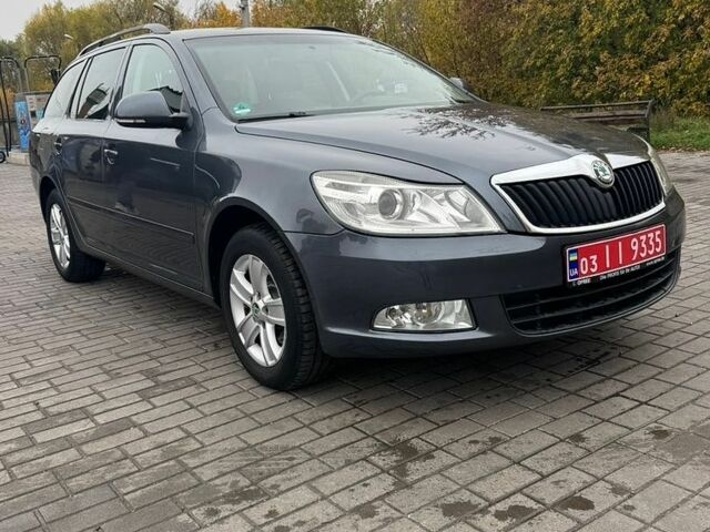 Серый Шкода Октавия, объемом двигателя 1.4 л и пробегом 198 тыс. км за 7900 $, фото 1 на Automoto.ua