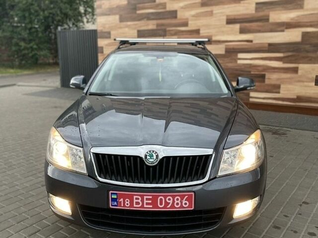 Сірий Шкода Октавія, об'ємом двигуна 1.4 л та пробігом 221 тис. км за 6999 $, фото 1 на Automoto.ua