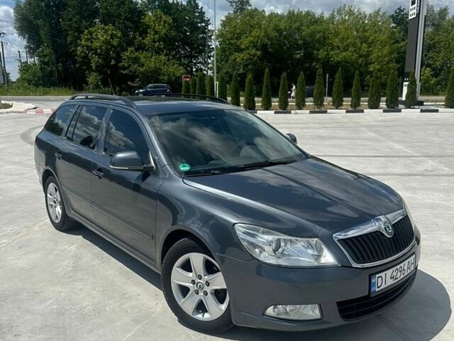 Серый Шкода Октавия, объемом двигателя 1.6 л и пробегом 353 тыс. км за 7200 $, фото 1 на Automoto.ua