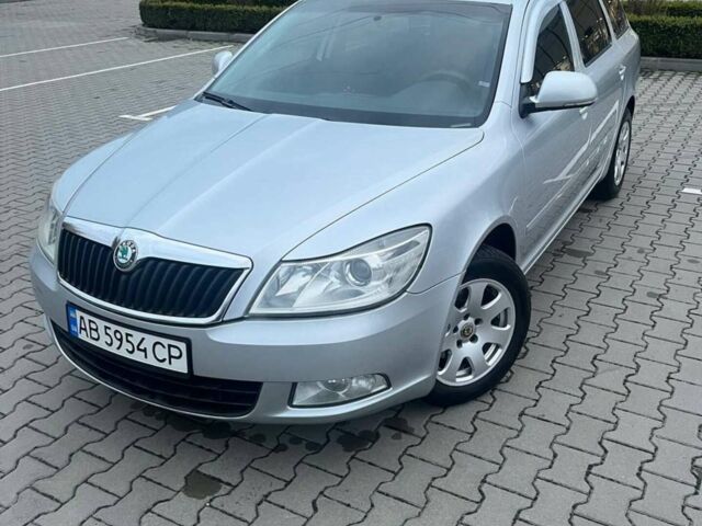 Серый Шкода Октавия, объемом двигателя 1.6 л и пробегом 278 тыс. км за 8000 $, фото 1 на Automoto.ua