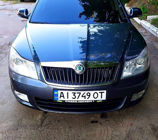 Серый Шкода Октавия, объемом двигателя 1.6 л и пробегом 186 тыс. км за 7750 $, фото 1 на Automoto.ua