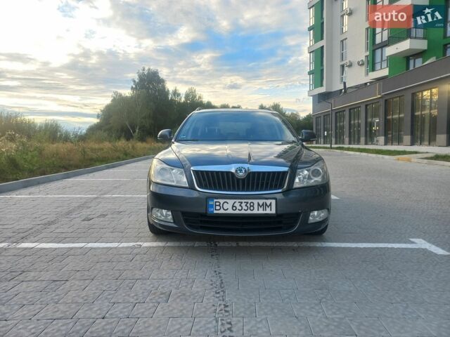 Сірий Шкода Октавія, об'ємом двигуна 1.6 л та пробігом 321 тис. км за 7900 $, фото 1 на Automoto.ua