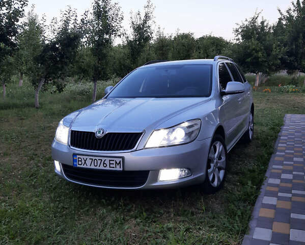 Серый Шкода Октавия, объемом двигателя 1.6 л и пробегом 278 тыс. км за 7150 $, фото 1 на Automoto.ua