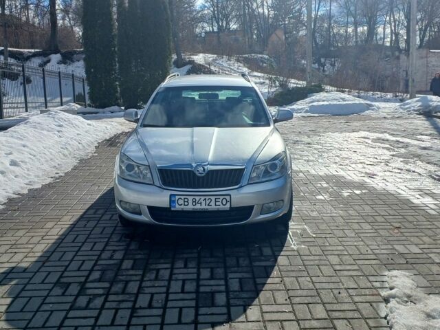 Сірий Шкода Октавія, об'ємом двигуна 1.6 л та пробігом 398 тис. км за 7100 $, фото 1 на Automoto.ua