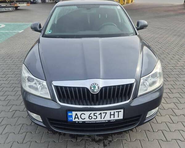 Сірий Шкода Октавія, об'ємом двигуна 1.6 л та пробігом 271 тис. км за 7900 $, фото 1 на Automoto.ua