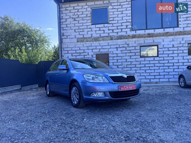 Серый Шкода Октавия, объемом двигателя 1.6 л и пробегом 230 тыс. км за 8490 $, фото 1 на Automoto.ua