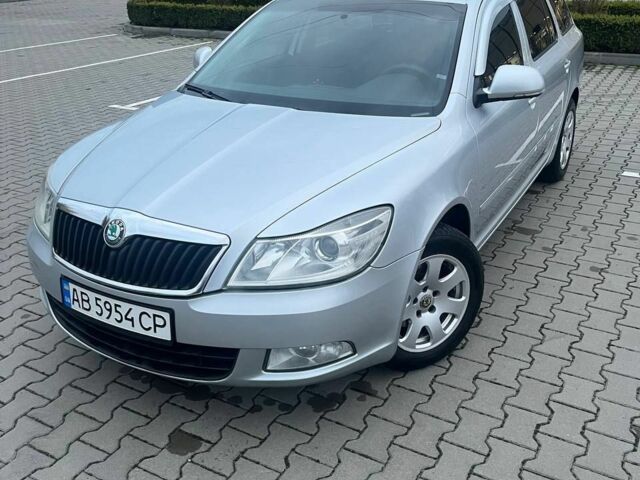 Сірий Шкода Октавія, об'ємом двигуна 1.6 л та пробігом 278 тис. км за 8000 $, фото 1 на Automoto.ua