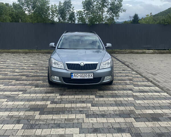 Сірий Шкода Октавія, об'ємом двигуна 1.6 л та пробігом 340 тис. км за 7200 $, фото 1 на Automoto.ua