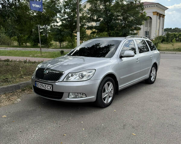 Сірий Шкода Октавія, об'ємом двигуна 1.97 л та пробігом 297 тис. км за 9200 $, фото 1 на Automoto.ua