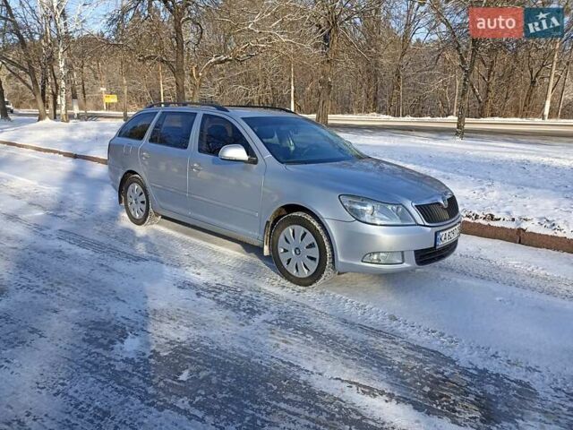 Серый Шкода Октавия, объемом двигателя 1.6 л и пробегом 305 тыс. км за 7199 $, фото 1 на Automoto.ua
