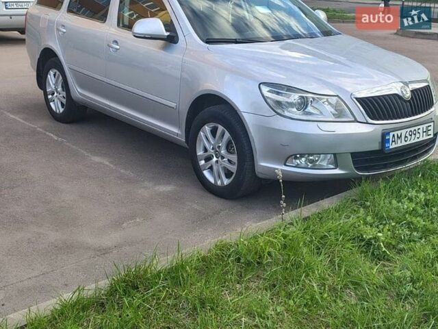 Серый Шкода Октавия, объемом двигателя 1.8 л и пробегом 193 тыс. км за 7950 $, фото 1 на Automoto.ua
