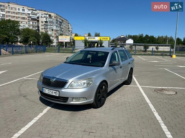 Серый Шкода Октавия, объемом двигателя 1.6 л и пробегом 300 тыс. км за 6100 $, фото 1 на Automoto.ua