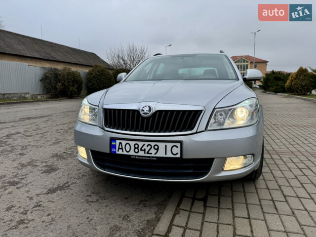 Серый Шкода Октавия, объемом двигателя 1.6 л и пробегом 186 тыс. км за 8300 $, фото 1 на Automoto.ua