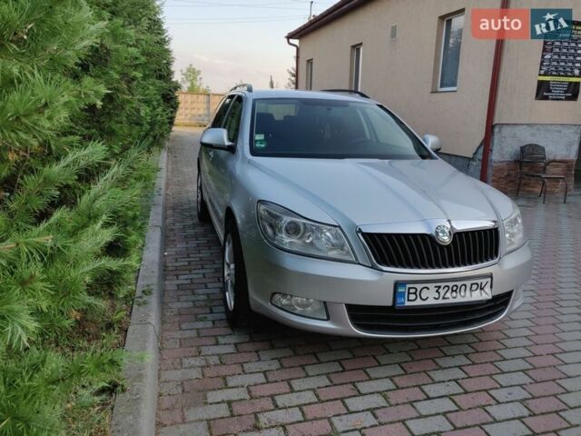 Сірий Шкода Октавія, об'ємом двигуна 1.6 л та пробігом 385 тис. км за 7300 $, фото 1 на Automoto.ua