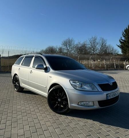 Серый Шкода Октавия, объемом двигателя 1.6 л и пробегом 340 тыс. км за 8500 $, фото 1 на Automoto.ua