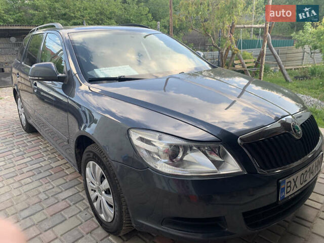 Серый Шкода Октавия, объемом двигателя 1.6 л и пробегом 243 тыс. км за 8500 $, фото 1 на Automoto.ua