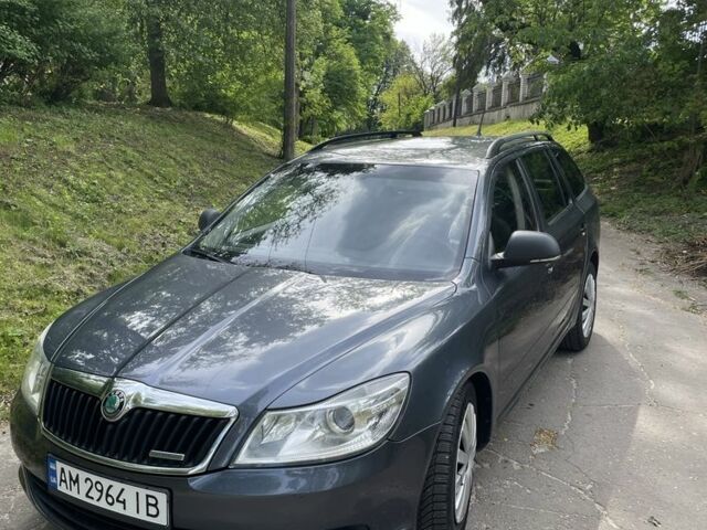 Серый Шкода Октавия, объемом двигателя 1.6 л и пробегом 278 тыс. км за 6400 $, фото 1 на Automoto.ua