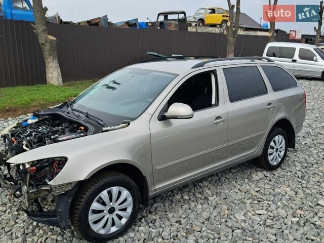 Серый Шкода Октавия, объемом двигателя 1.97 л и пробегом 300 тыс. км за 4150 $, фото 1 на Automoto.ua