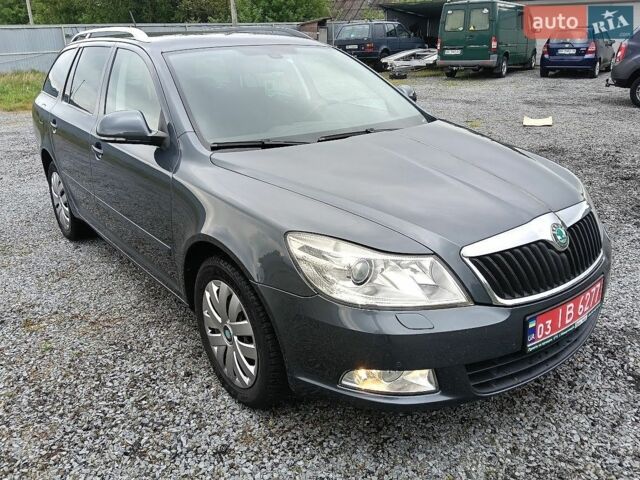 Сірий Шкода Октавія, об'ємом двигуна 1.2 л та пробігом 215 тис. км за 6450 $, фото 1 на Automoto.ua