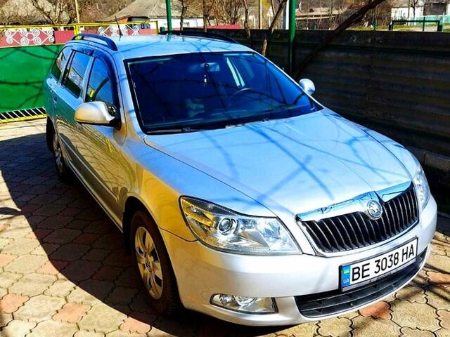 Серый Шкода Октавия, объемом двигателя 1.6 л и пробегом 230 тыс. км за 8000 $, фото 1 на Automoto.ua