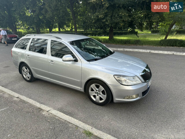 Серый Шкода Октавия, объемом двигателя 1.6 л и пробегом 282 тыс. км за 8200 $, фото 1 на Automoto.ua