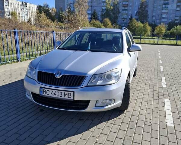 Серый Шкода Октавия, объемом двигателя 1.97 л и пробегом 276 тыс. км за 8500 $, фото 1 на Automoto.ua