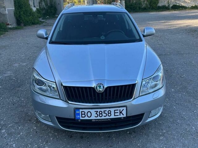 Серый Шкода Октавия, объемом двигателя 1.2 л и пробегом 250 тыс. км за 7809 $, фото 1 на Automoto.ua
