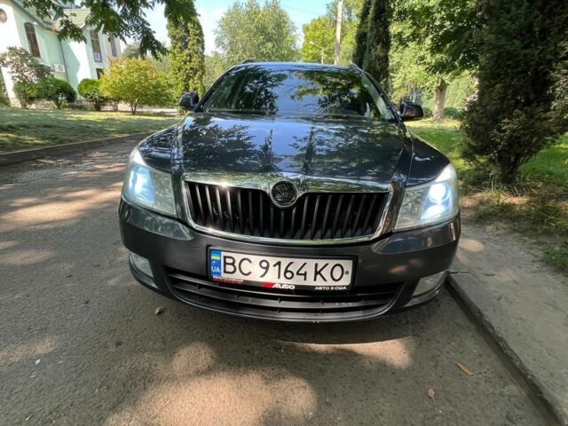 Серый Шкода Октавия, объемом двигателя 1.6 л и пробегом 305 тыс. км за 8000 $, фото 1 на Automoto.ua