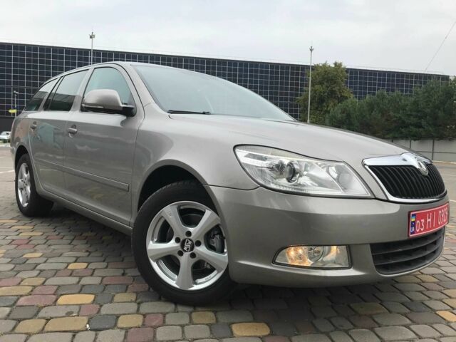 Серый Шкода Октавия, объемом двигателя 1.8 л и пробегом 187 тыс. км за 7985 $, фото 1 на Automoto.ua