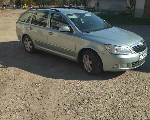 Серый Шкода Октавия, объемом двигателя 1.6 л и пробегом 311 тыс. км за 8300 $, фото 1 на Automoto.ua