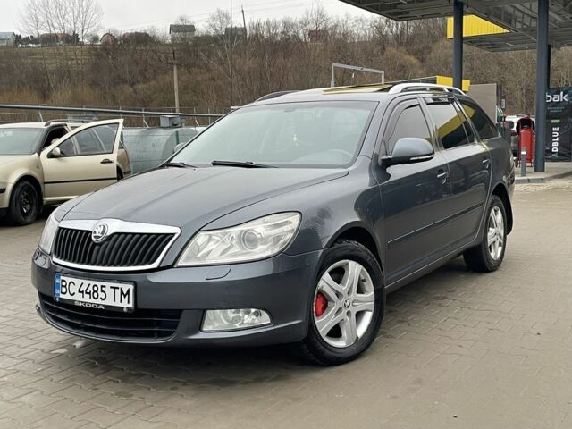 Сірий Шкода Октавія, об'ємом двигуна 2 л та пробігом 270 тис. км за 7900 $, фото 1 на Automoto.ua