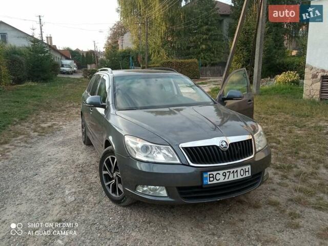 Серый Шкода Октавия, объемом двигателя 1.6 л и пробегом 297 тыс. км за 8000 $, фото 1 на Automoto.ua