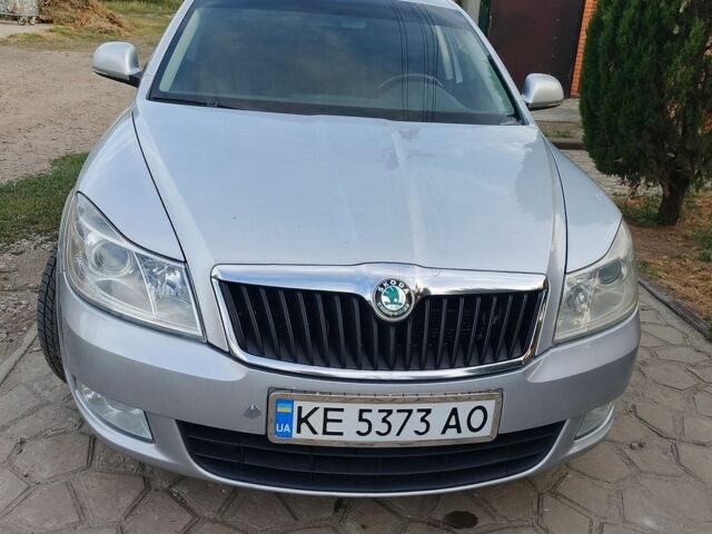 Сірий Шкода Октавія, об'ємом двигуна 1.8 л та пробігом 220 тис. км за 6900 $, фото 1 на Automoto.ua