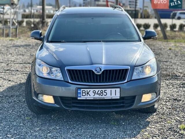 Серый Шкода Октавия, объемом двигателя 1.6 л и пробегом 234 тыс. км за 6000 $, фото 1 на Automoto.ua