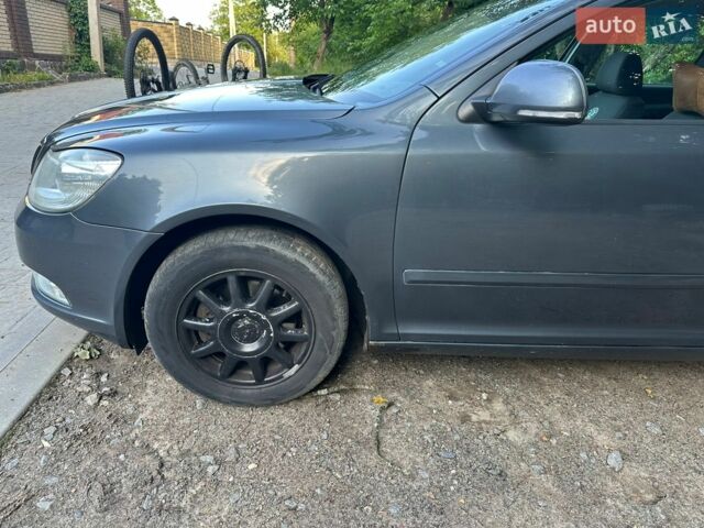 Сірий Шкода Октавія, об'ємом двигуна 1.97 л та пробігом 369 тис. км за 6200 $, фото 1 на Automoto.ua