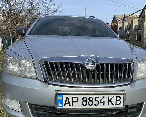 Сірий Шкода Октавія, об'ємом двигуна 1.6 л та пробігом 270 тис. км за 8200 $, фото 1 на Automoto.ua