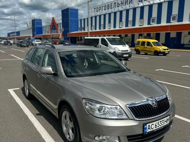Серый Шкода Октавия, объемом двигателя 1.8 л и пробегом 190 тыс. км за 8500 $, фото 1 на Automoto.ua
