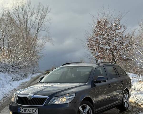 Сірий Шкода Октавія, об'ємом двигуна 1.6 л та пробігом 267 тис. км за 6700 $, фото 1 на Automoto.ua
